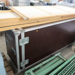 Overskud fra Schmidts Radio - OBS! Ny dato for hammerslag