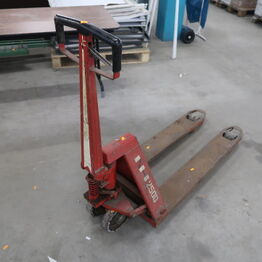 Overskud fra Schmidts Radio - OBS! Ny dato for hammerslag