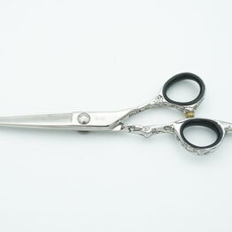 Frisør Support Aps *Del 7 - Frisørsakse & -artikler*