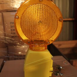 Finodan ApS *Varebil - Trailer - Gaffeltruck - Værktøj - Varelager*