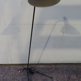 Paustian ApS Del 4 - *Stole - Borde - Lamper - HAY - VITRA - M.V.* - Hou