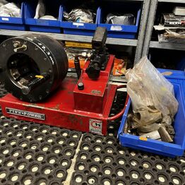 AM Handel og Service ApS *Del 2 - Hydraukliklager m.m.*