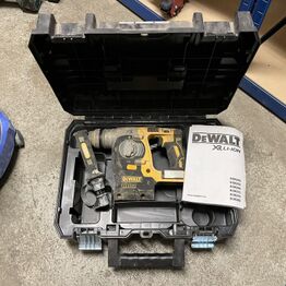 Kloak Danmark og MM Total Byg