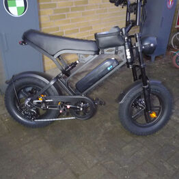 Motorcykler, knallerter, samt elcykel