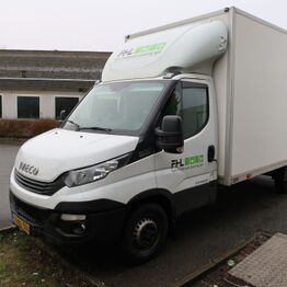 Fyns Hvidevare Levering ApS *Del 1 - Varebiler IVECO - Sækkevogne - Pappressere m.m.*