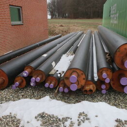 & Green Project ApS *Køretøjer - Trailere - Værktøj - Varelager - Fjernvarmerør m.m.*