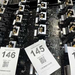 CNC Products ApS *Del 2 - Værkstedsskabe - Værktøj - Maskinskruestik - m.v.*