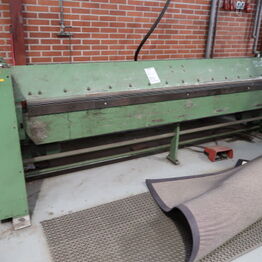 I.C. Nielsen VVS & Blik ApS *Del 1 - Hydraulisk Maskinsaks - Profilvalse - Hydraulisk Kantpresse m.m.*