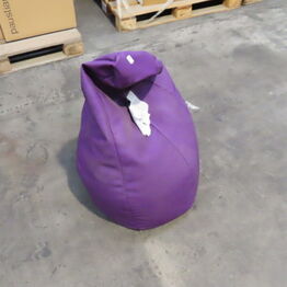 Paustian ApS Del 1 - *Stole - Borde - Skuffekasetter - HAY - EAMES - M.V.* - Hou