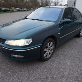 Peugeot 406 & Fiat Punto