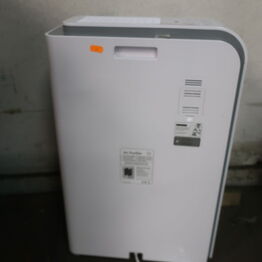 Overskudsauktion *Metalbearbejdsningsmaskiner - Køretøjer - Byggematerialer m.v.* Del 2