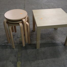 Overskudsauktion *Metalbearbejdsningsmaskiner - Køretøjer - Byggematerialer m.v.* Del 2 (nye datoer)