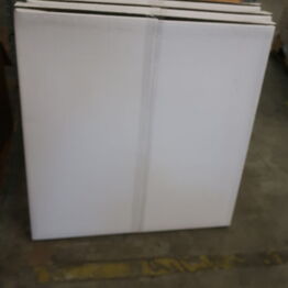 Overskudsauktion *Metalbearbejdsningsmaskiner - Køretøjer - Byggematerialer m.v.* Del 2 (nye datoer)