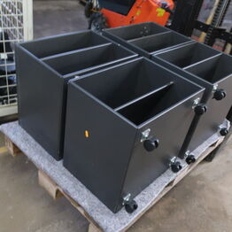 Montana reoler, betonborde, stole, borde m.m. - Sorø