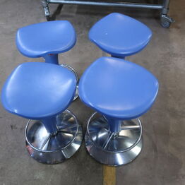 Montana reoler, betonborde, stole, borde m.m. - Sorø