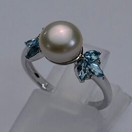 Guldsmykker i tidløst design med naturlige og lab-grown diamanter