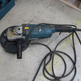 Welboe Totalindretning ApS *Del 1 - Kontor - Driftsmidler*