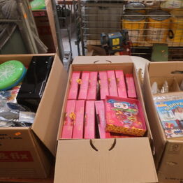 Overskud fra Legetøjsbutik - del 2 - Sorø (MOMSFRI)