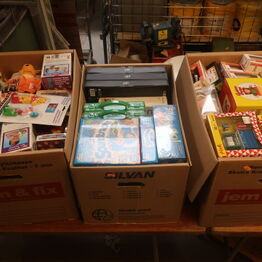 Overskud fra Legetøjsbutik - del 2 - Sorø (MOMSFRI)