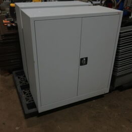 Værktøj, el. palleløfter, borde m.m.