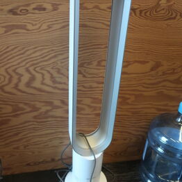 DEVCCO Danmark *Holmris kontormøbler, IT-udstyr, konferencemøbler m.v.*