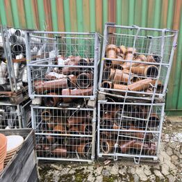 AMU Vest "Del 14" - Container, Belægningssten, kloarkrør mv.