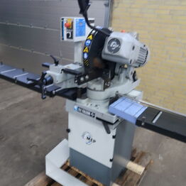 Metalbearbejdningsmaskiner