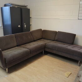 Lyn Auktion Billig Byg Danmark ApS * Byggematerialer, Værktøj, Kontorinventar mv.