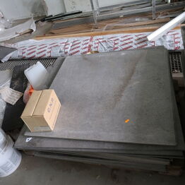 Lyn Auktion Billig Byg Danmark ApS * Byggematerialer, Værktøj, Kontorinventar mv.