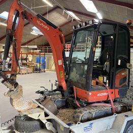 Maskiner fra leasingselskab