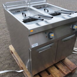 Overskud af Storkøkkeninventar fra Swelmø, Odense