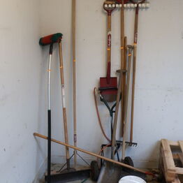 AG Automotive A/S *Aalborg - Kontor- og lagerinventar* NYE DATOER