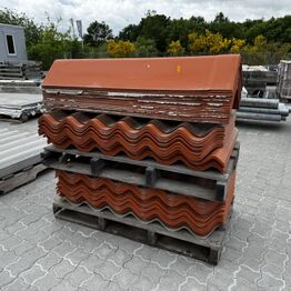 Byggefirmaet Knudsgaard A/S - *Forskalling, mandskabsvogn, stilladsdele m.v.*