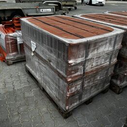 Byggefirmaet Knudsgaard A/S - *Forskalling, mandskabsvogn, stilladsdele m.v.*