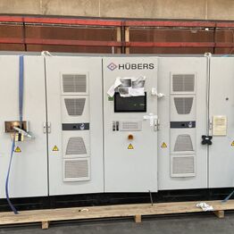 Samleauktion Hou - April