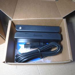 Prof. monitorer, lysskinner m/lamper, medieserver m.m.