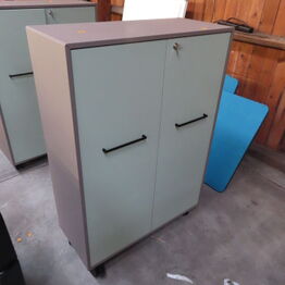 Samleauktion Hou - December