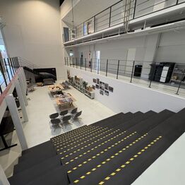 Aquaporin A/S *Del 2 - Kontorinventar - Elektronik - Designmøbler af MUUTO, VITRA, HERMAN MILLER, &TRADITION m.fl.*