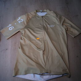 LYNAUKTION: Twelve Sixteen *Kontorinventar & Cykeltøj m.m.*