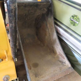 Overskud fra tømrerfirma, MAKITA, DEWALT mv.