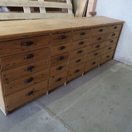 ByFlou.com ApS - Skive *Pallereoler & Købmandsdiske m.m.*