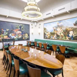 Kunst og inventar fra Restaurant