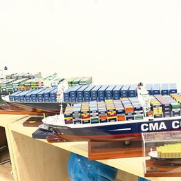 LYNAUKTION Kontor Inventar