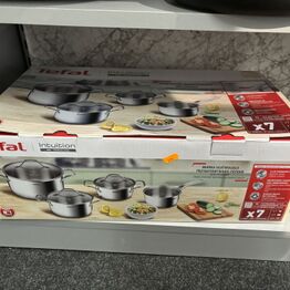 El-salg - Ejstrupholm *Hårde hvidevarer - Belysning - Brugskunst - Inventar m.m.*