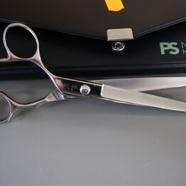 Frisør Support ApS - Frisørsakse fra PS Nielsen (DEL 2)