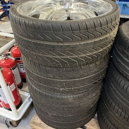 Bilmåtter, hjul, hjelme, betræk m.m. - Sorø