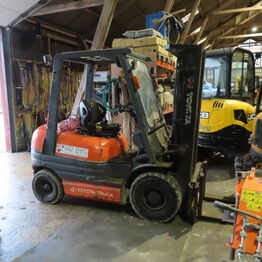 M2 Byg Del 3 *Maskiner- Værktøj - Byggematerialer - M.V*