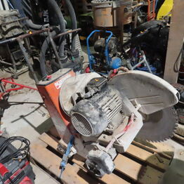 M2 Byg Del 3 *Maskiner- Værktøj - Byggematerialer - M.V*