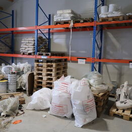 Level-Floor ApS *Del 1 - Værktøj & Varelager*