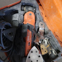 Level-Floor ApS *Del 1 - Værktøj & Varelager*